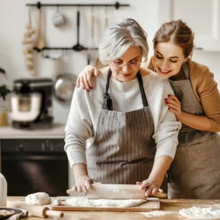 Küche Zu Hause -Küche Zu Hause 10037980 yy 0002 logo