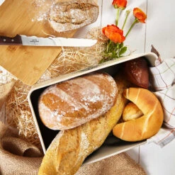 Stigby 2-in-1 Brotkasten Mit Schneidebrett Metallblech Bambus -Küche Zu Hause 10038107 yy 0005 logo